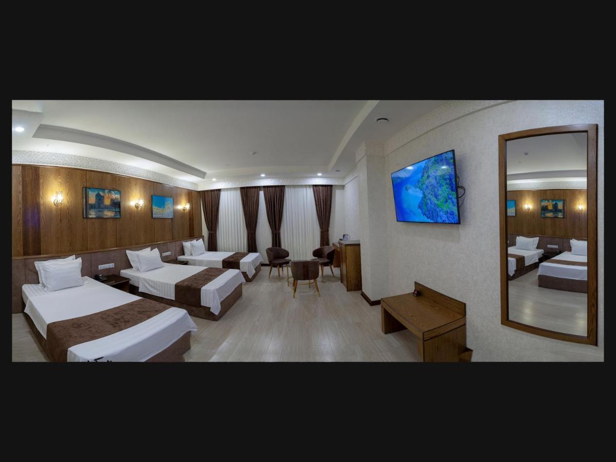 Paradise Plaza Luxury Hotel Bukhara Bagian luar foto