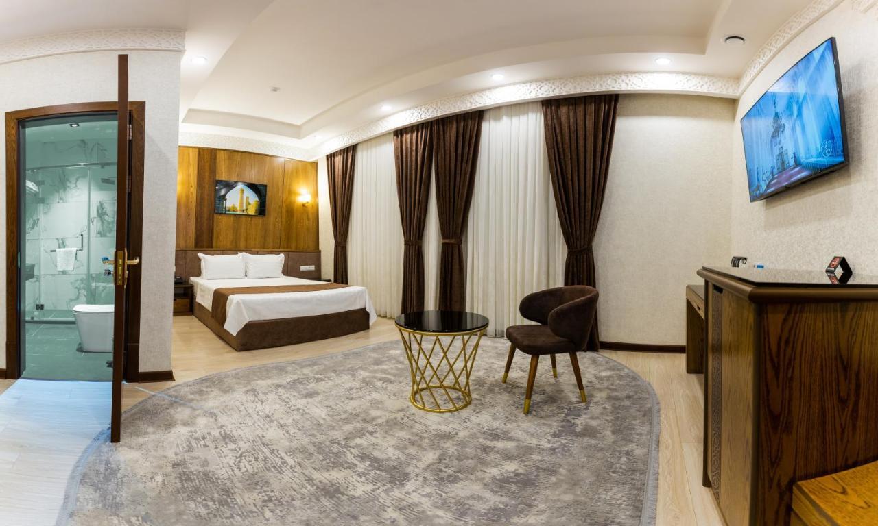 Paradise Plaza Luxury Hotel Bukhara Bagian luar foto